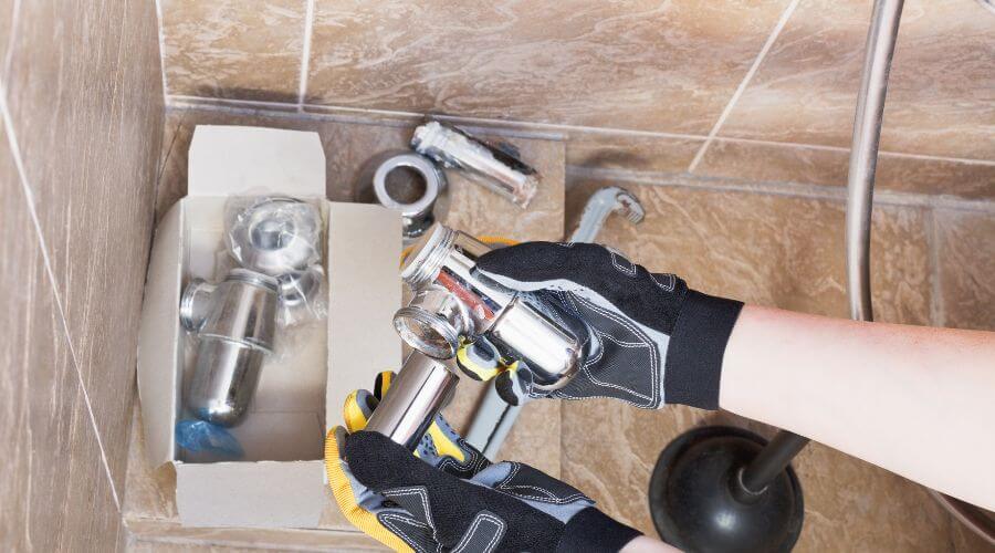 Expert Emergency Roof Repairs services in Felch, MI